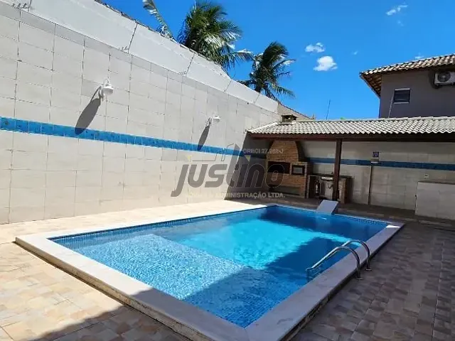 Apartamento com 938m² 2 quartos e 1 banheiro, à venda, no bairro Suarão em Itanhaém