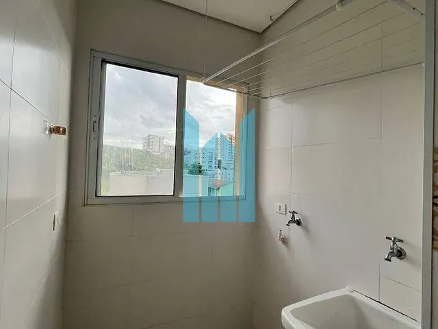 Apartamento 2 quartos e 2 banheiros, à venda, no bairro Jardim Doutor Ottoni em Poços de Caldas