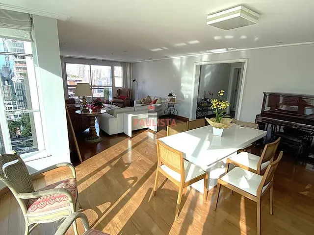 Apartamento 3 quartos e 4 banheiros, à venda, no bairro Campo Belo em São Paulo
