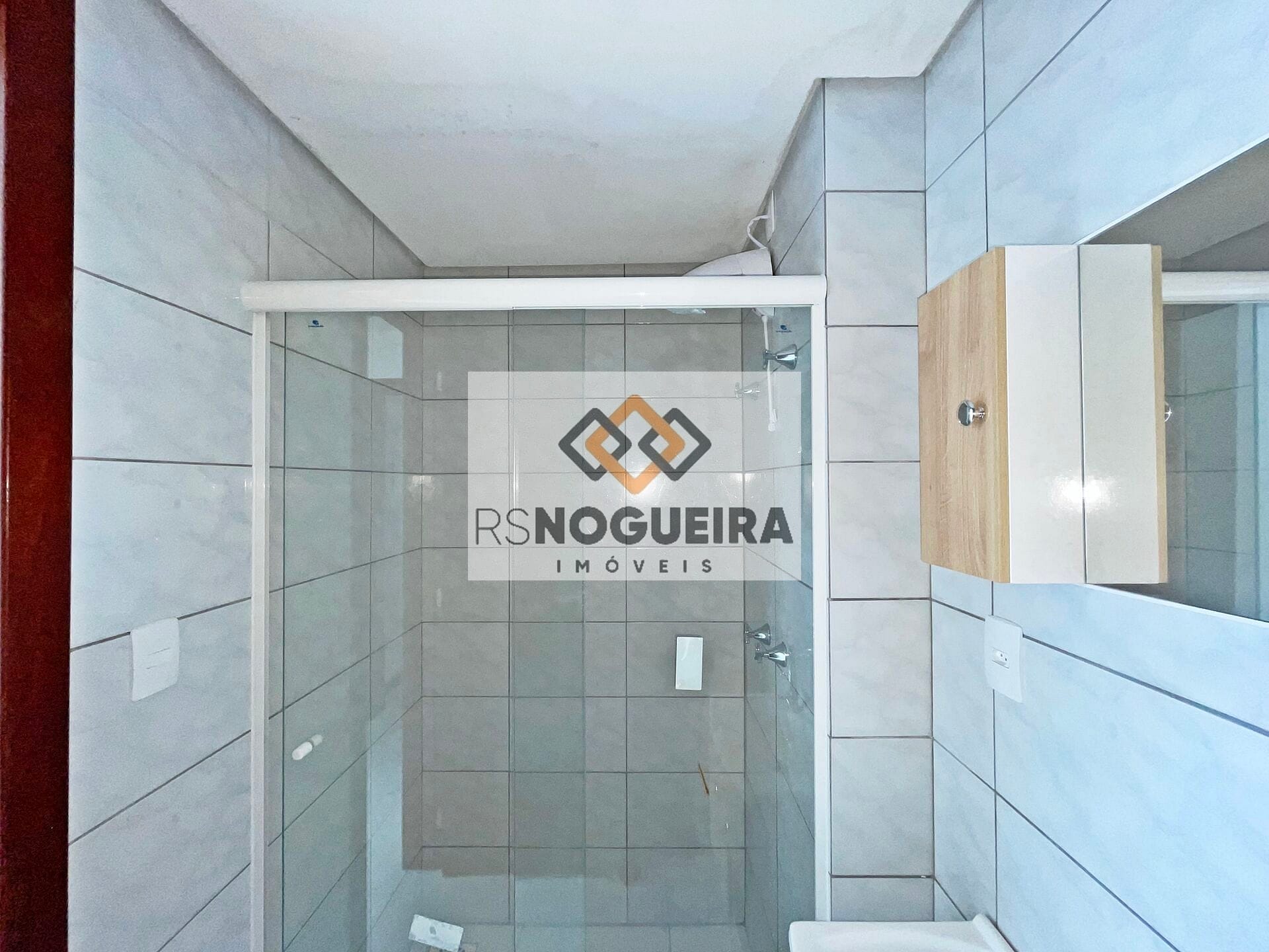 Apartamento à venda com 2 quartos, 10m² - Foto 11