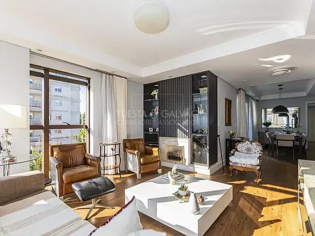 Apartamento com 152m² 3 quartos e 5 banheiros, à venda, no bairro Cabral em Curitiba