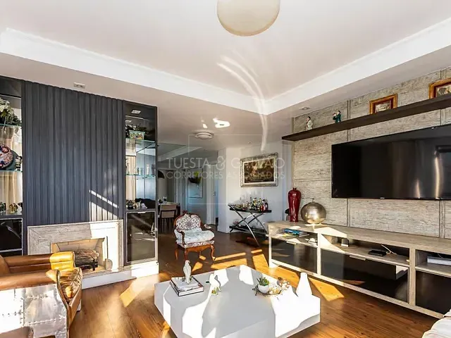 Apartamento com 152m² 3 quartos e 5 banheiros, à venda, no bairro Cabral em Curitiba