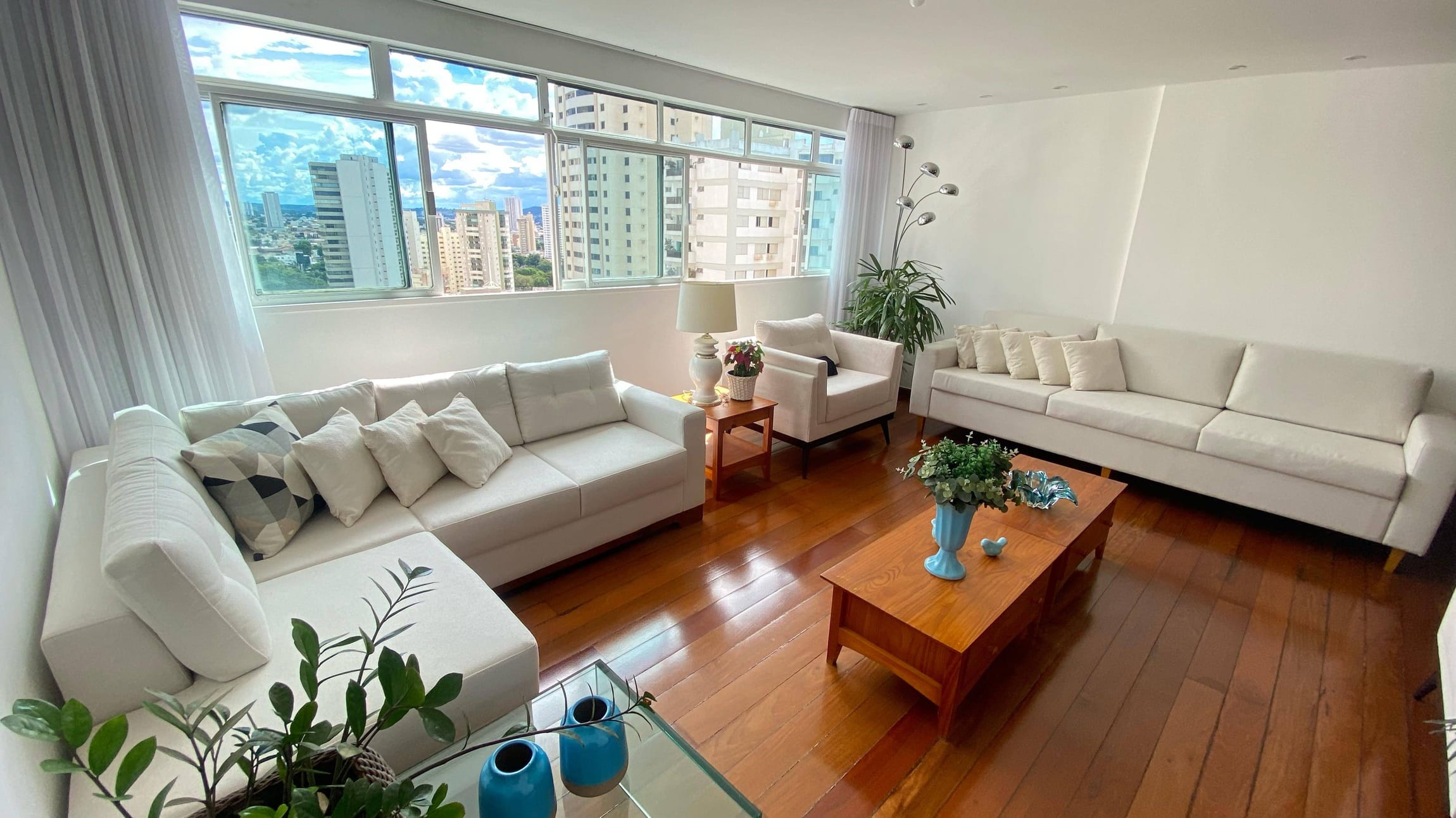 Apartamento à venda, Setor Oeste, Goiânia, GO