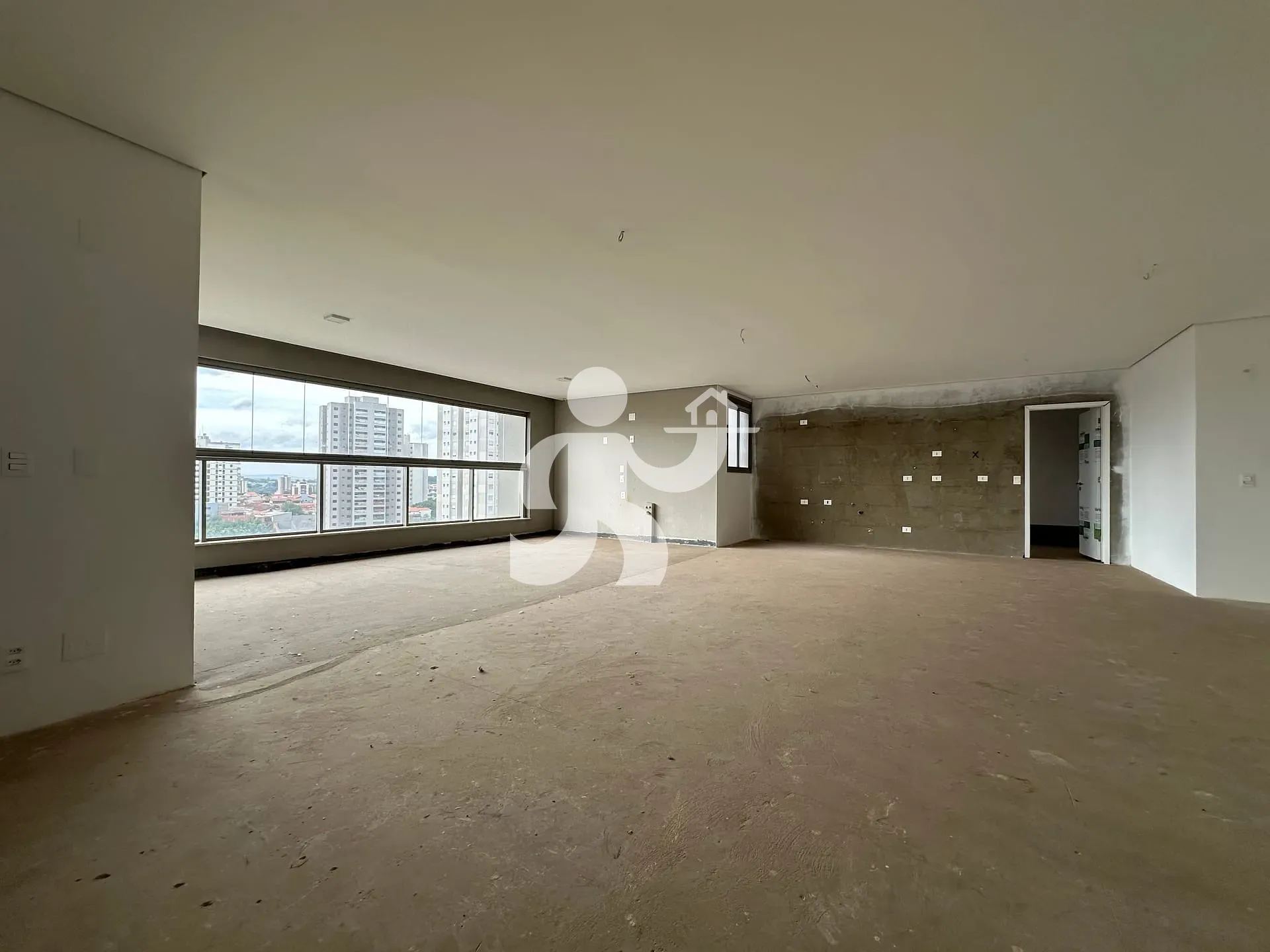 Apartamento, 3 quartos, 162 m² - Foto 1