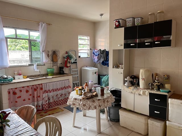Apartamento 2 quartos e 1 banheiro, à venda, no bairro Tribobó em São Gonçalo