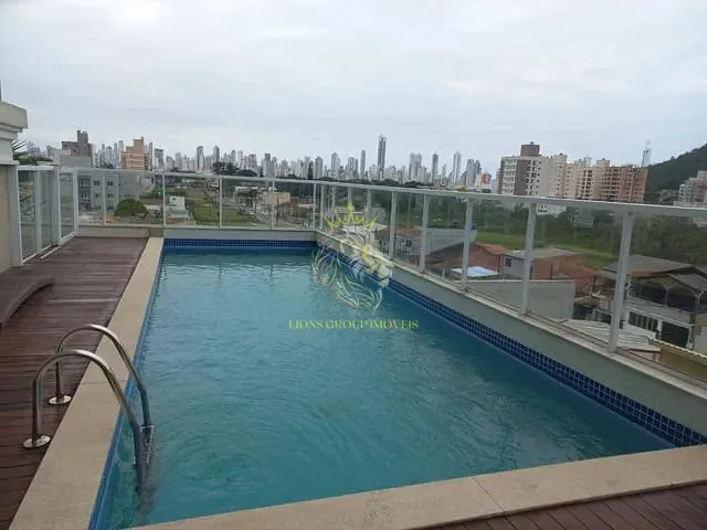 Apartamento 2 quartos e 2 banheiros, à venda, no bairro São Francisco de Assis em Camboriú