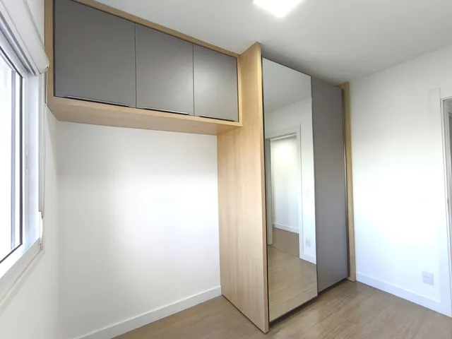 Apartamento com 10m² 3 quartos e 4 banheiros, para alugar, no bairro Gleba Fazenda Palhano em Londrina