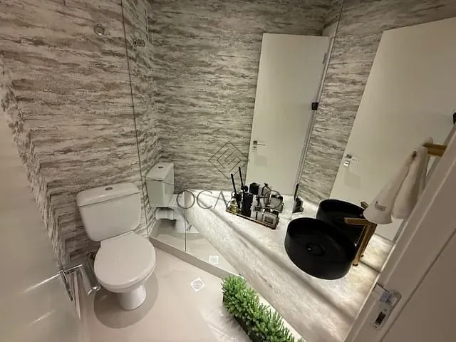 Apartamento com 190m² 3 quartos e 4 banheiros, à venda, no bairro Centro em Balneário Camboriú