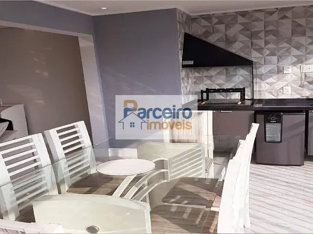 Apartamento com 85m² 2 quartos e 3 banheiros, à venda, no bairro Parque São Jorge em São Paulo