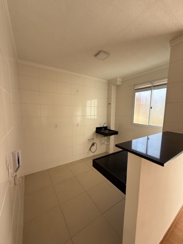 Apartamento 2 quartos e 1 banheiro, à venda ou para alugar, no bairro Chácaras Granja Pousada del Rey em Santa Luzia