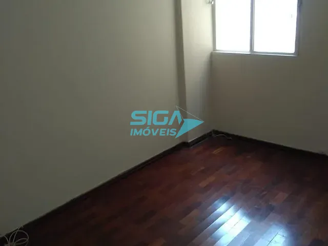 Apartamento 3 quartos e 2 banheiros, à venda, no bairro Centro em Pouso Alegre