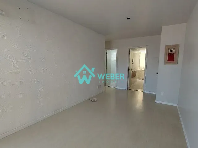 Apartamento com 65m² 2 quartos e 1 banheiro, à venda ou para alugar, no bairro Rio Branco em Novo Hamburgo