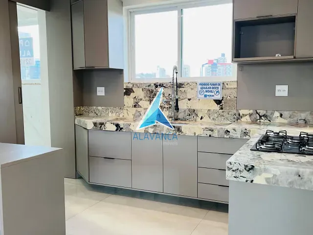 Apartamento com 126m² 3 quartos e 3 banheiros, para alugar, no bairro Centro em Governador Valadares
