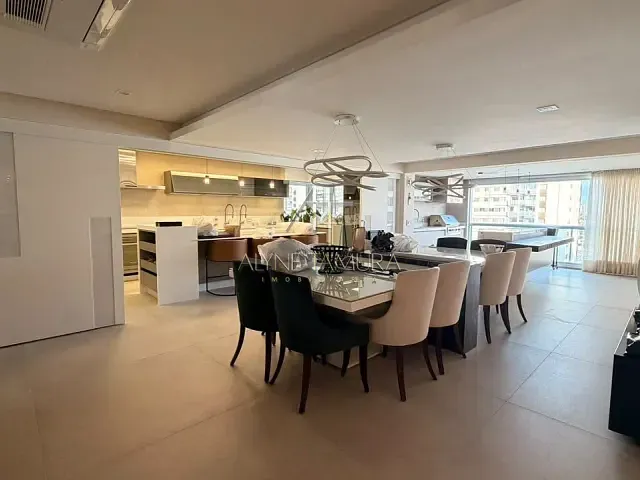 Apartamento com 304m² 4 quartos e 6 banheiros, para alugar, no bairro Santo Antônio em São Caetano do Sul