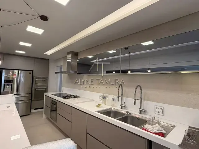 Apartamento com 304m² 4 quartos e 6 banheiros, para alugar, no bairro Santo Antônio em São Caetano do Sul