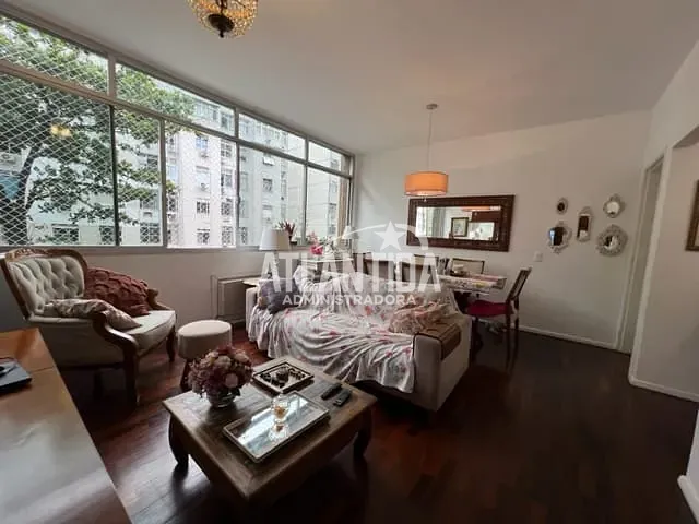 Apartamento 3 quartos e 3 banheiros, à venda, no bairro Copacabana em Rio de Janeiro