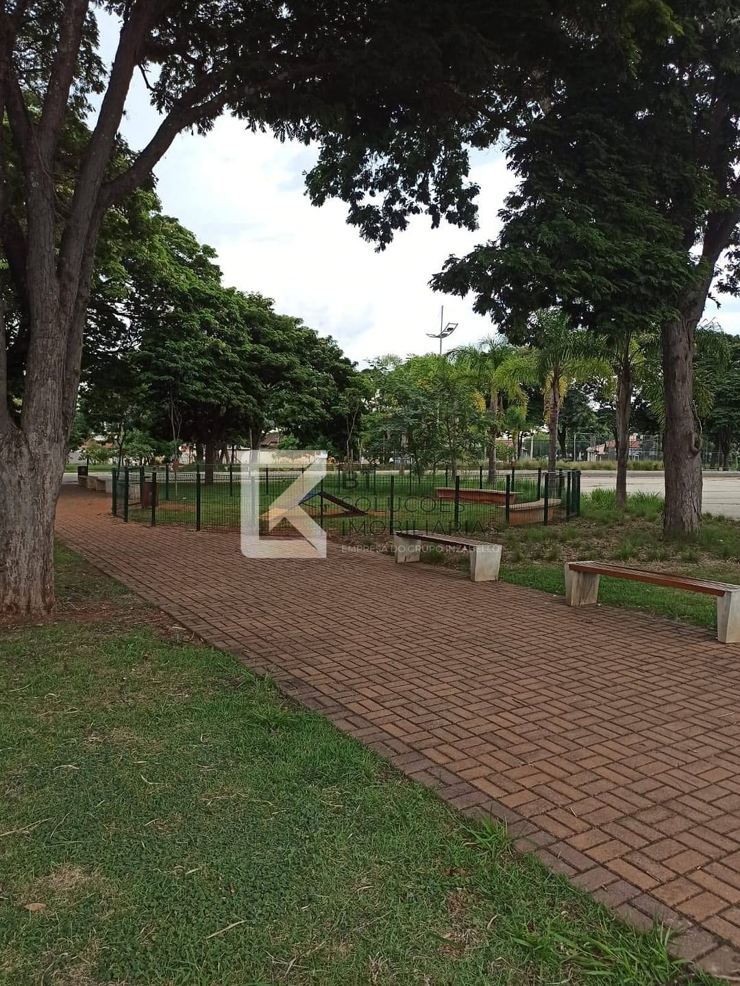 Apartamento à venda com 3 quartos, 84m² - Foto 19