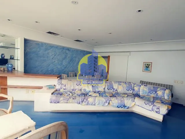 Apartamento com 145m² 2 quartos e 2 banheiros, à venda, no bairro Centro em Guarujá