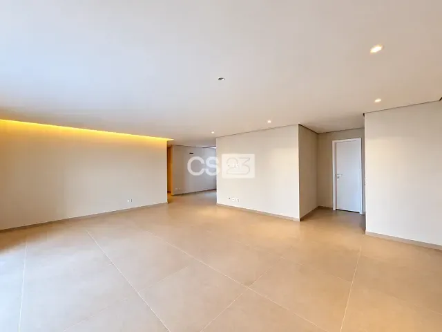 Apartamento com 253m² 3 quartos e 5 banheiros, à venda, no bairro Gleba Fazenda Palhano em Londrina