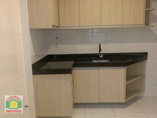 Apartamento 3 quartos e 2 banheiros, para alugar, no bairro Cidade Jardim em Anápolis