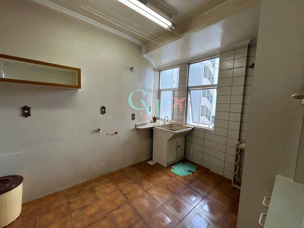 Apartamento à venda com 3 quartos, 208m² - Foto 34