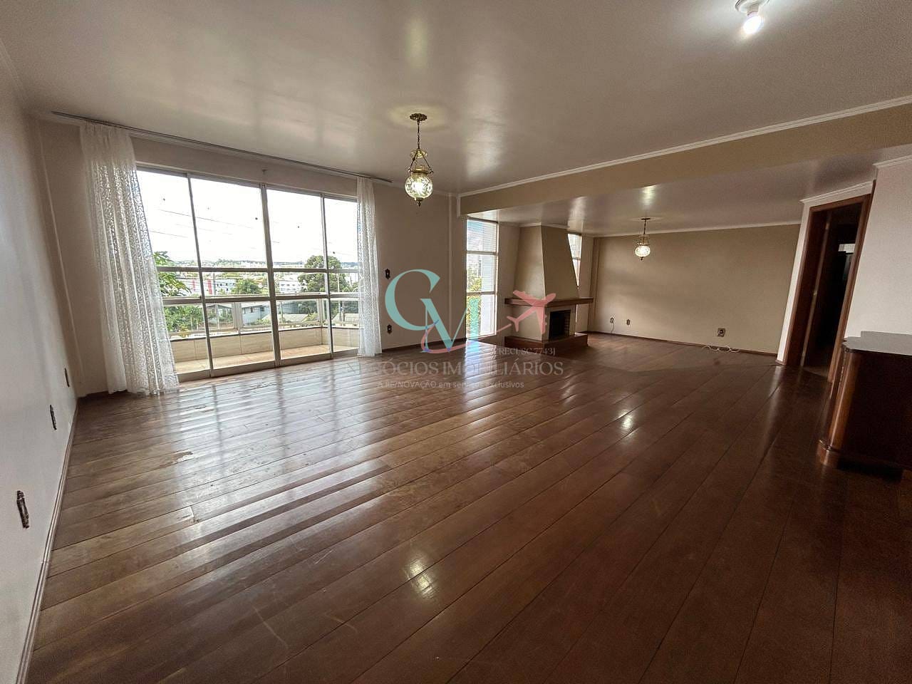 Apartamento à venda com 3 quartos, 208m² - Foto 8
