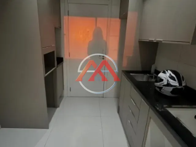Apartamento 2 quartos e 1 banheiro, à venda ou para alugar, no bairro Vila Ema em São Paulo