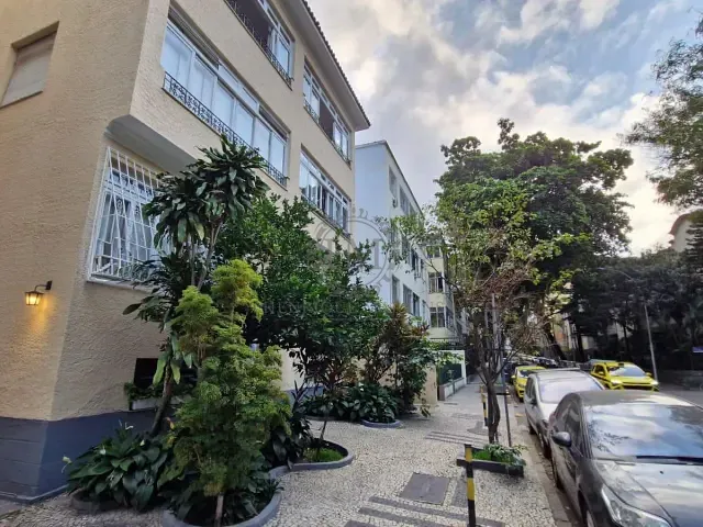 Apartamento 3 quartos e 2 banheiros, à venda, no bairro Copacabana em Rio de Janeiro