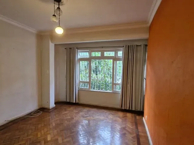 Apartamento 3 quartos e 2 banheiros, à venda, no bairro Copacabana em Rio de Janeiro