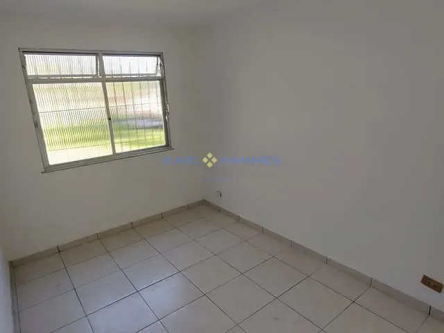 Apartamento 3 quartos e 3 banheiros, para alugar, no bairro Vila Militar em Petrópolis