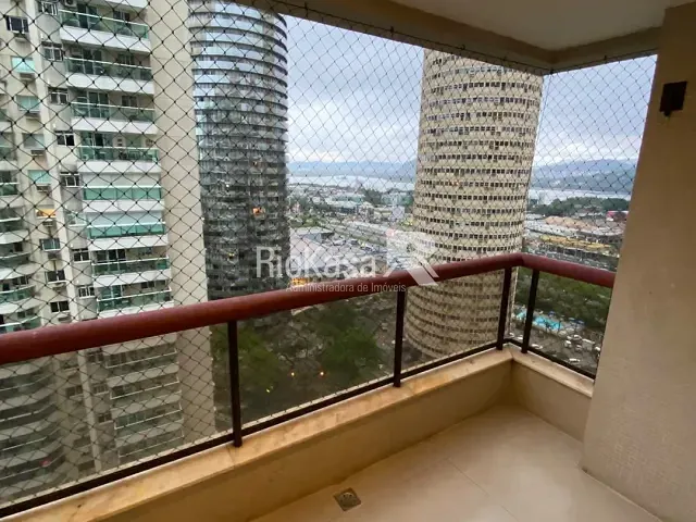 Apartamento 2 quartos e 2 banheiros, para alugar, no bairro Barra da Tijuca em Rio de Janeiro