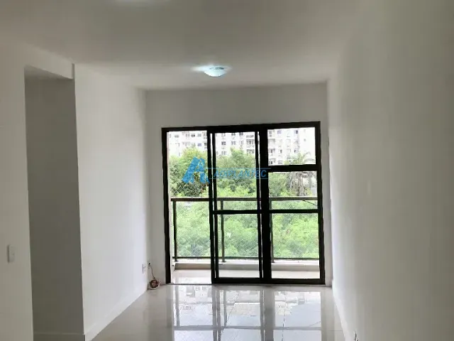 Apartamento com 66m² 3 quartos e 1 banheiro, à venda, no bairro Cachambi em Rio de Janeiro