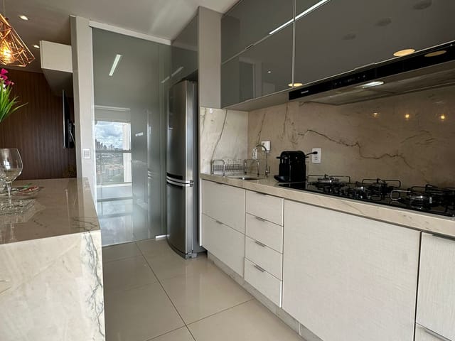 Apartamento 2 quartos e 2 banheiros, à venda, no bairro Jardim Goiás em Goiânia