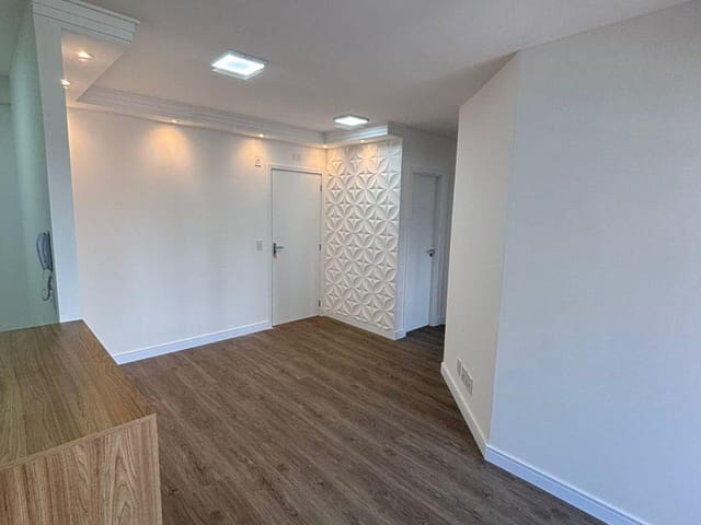 Apartamento com 60m² 2 quartos e 1 banheiro, para alugar, no bairro Vila São Pedro em Santo André