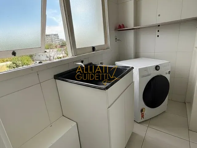 Apartamento 3 quartos e 2 banheiros, para alugar, no bairro Centro em Sapiranga