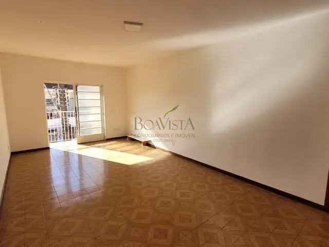 Apartamento 2 quartos e 1 banheiro, para alugar, no bairro Centro em Piracaia