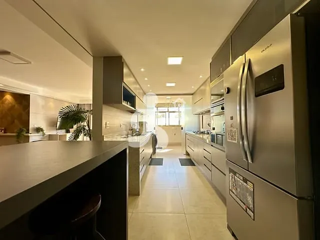 Apartamento com 221m² 3 quartos e 3 banheiros, à venda, no bairro Cidade Alta em Piracicaba