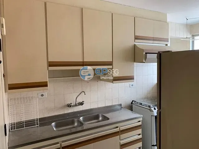 Apartamento 3 quartos e 1 banheiro, à venda, no bairro Centro em Londrina