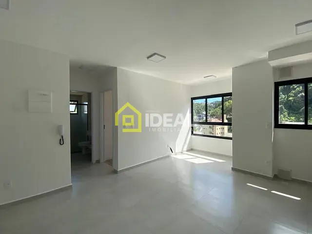 Apartamento 2 quartos e 1 banheiro, para alugar, no bairro Jardim em Concórdia