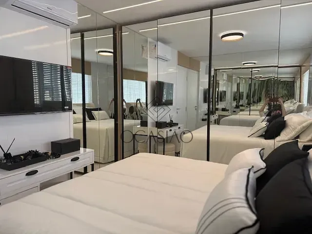 Apartamento com 100m² 2 quartos e 1 banheiro, à venda, no bairro Centro em Balneário Camboriú