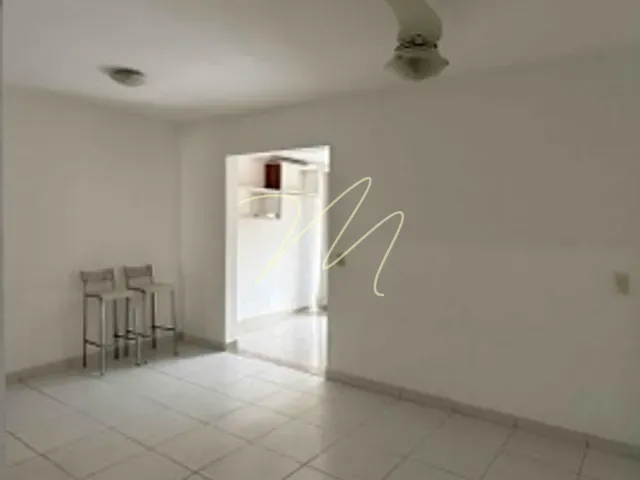 Apartamento 2 quartos e 2 banheiros, para alugar, no bairro Nossa Senhora da Vitória em Ilhéus