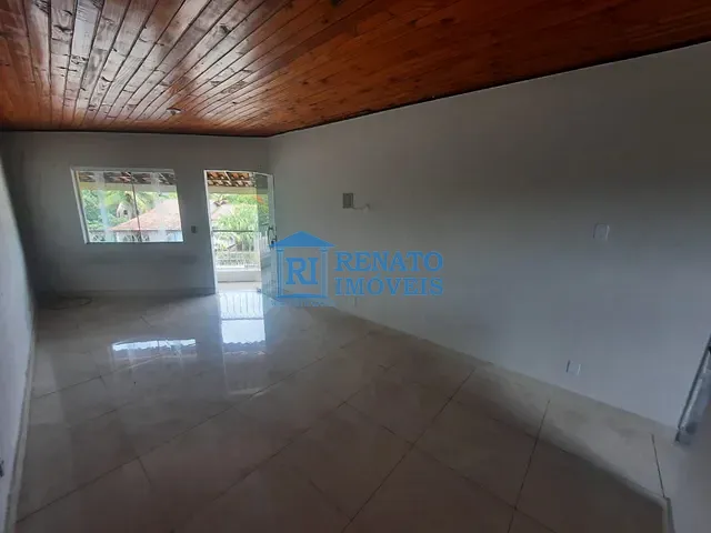 Apartamento 1 quarto e 1 banheiro, para alugar, no bairro Centro em Maricá