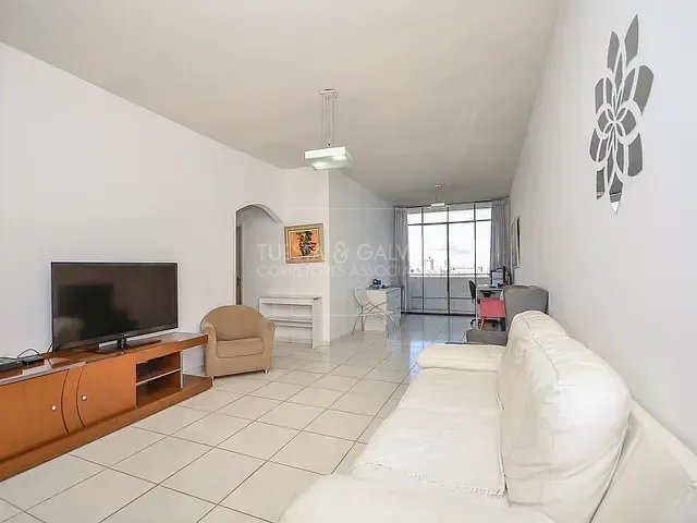 Apartamento com 122m² 2 quartos e 2 banheiros, à venda, no bairro Centro em Curitiba