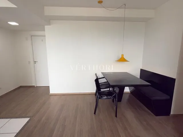 Apartamento 2 quartos e 1 banheiro, para alugar, no bairro Aurora em Londrina