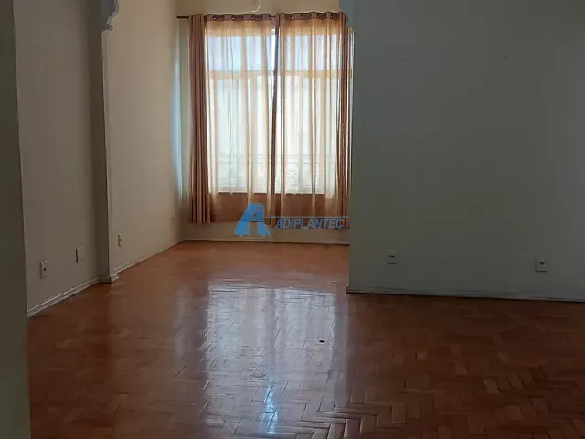 Apartamento com 93m² 3 quartos e 2 banheiros, à venda ou para alugar, no bairro Rocha em Rio de Janeiro