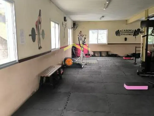 Apartamento 2 quartos e 1 banheiro, à venda, no bairro Jardim Utinga em Santo André