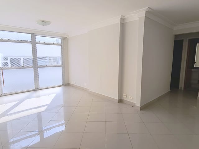 Apartamento 2 quartos e 2 banheiros, para alugar, no bairro Itaim Bibi em São Paulo