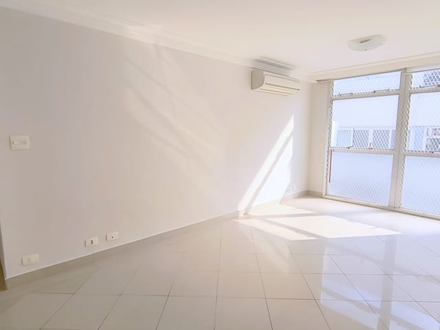 Apartamento 2 quartos e 2 banheiros, para alugar, no bairro Itaim Bibi em São Paulo