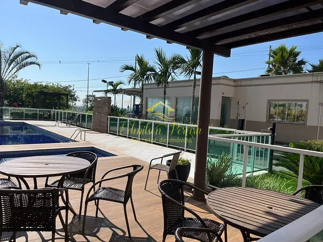 Apartamento com 46m² 2 quartos e 1 banheiro, à venda, no bairro Conjunto Habitacional Doutor Farid Libos em Londrina