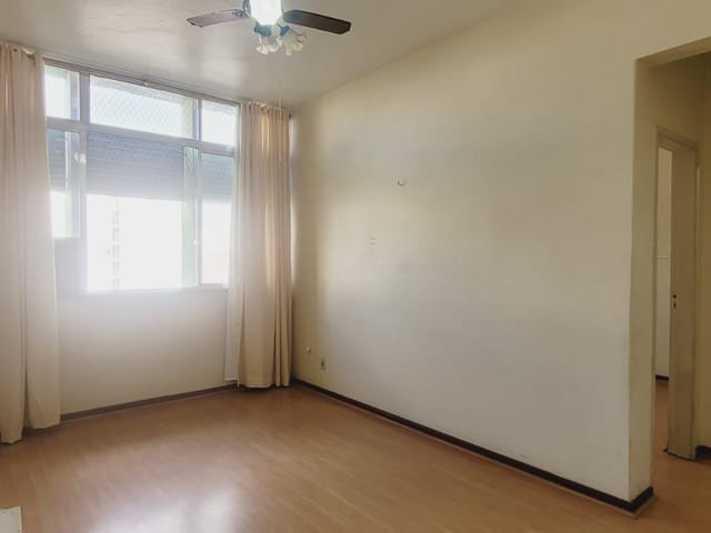 Apartamento 1 quarto e 2 banheiros, à venda, no bairro Centro em Rio de Janeiro